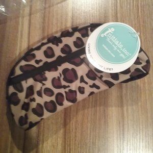 NEW - Initials, Inc Pretty Pleats Cosmetic Bag